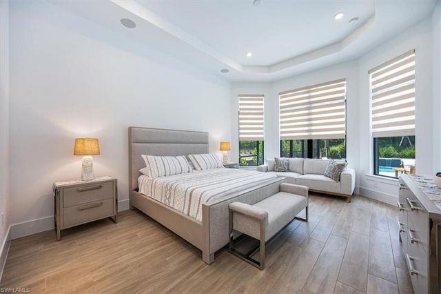 9445 Caymas TER, Naples, FL 34114