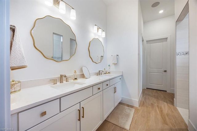 9445 Caymas TER, Naples, FL 34114