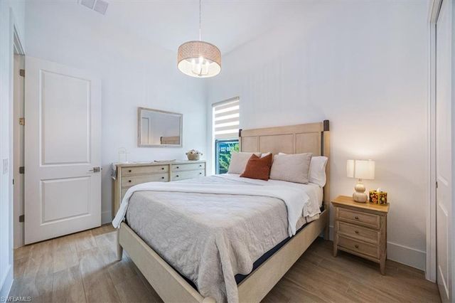 9445 Caymas TER, Naples, FL 34114