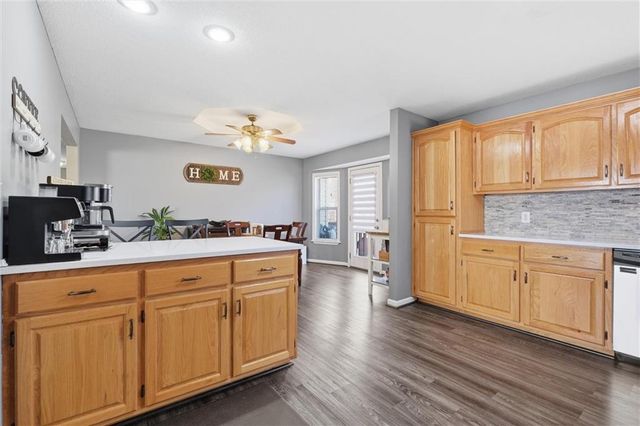 1214 Wildwood Street, Leavenworth, KS 66048