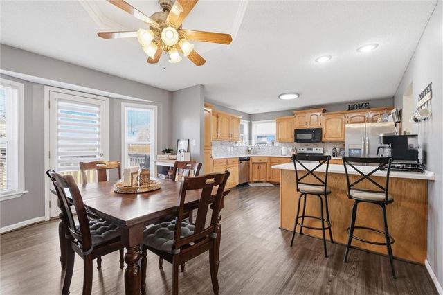 1214 Wildwood Street, Leavenworth, KS 66048