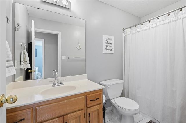 1214 Wildwood Street, Leavenworth, KS 66048