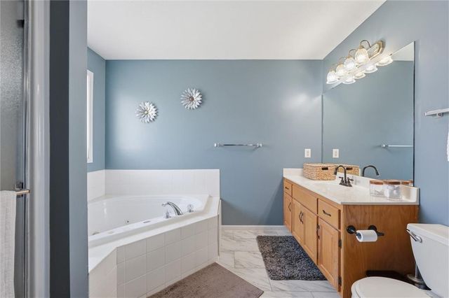 1214 Wildwood Street, Leavenworth, KS 66048