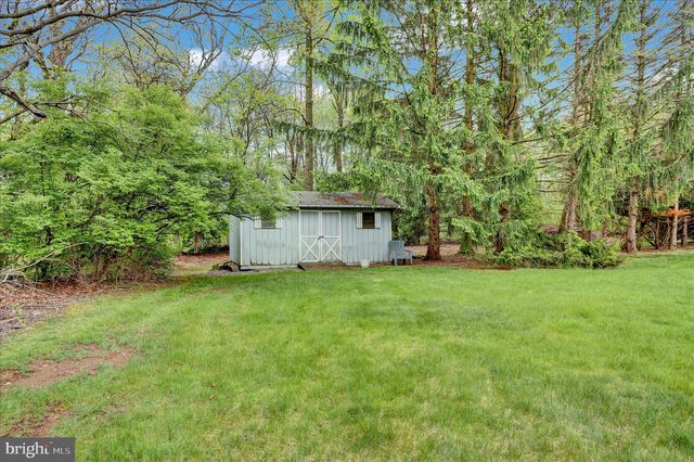 18 DEER PATH RD, Robesonia, PA 19551