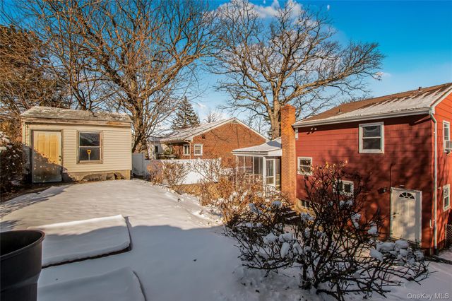 305 Glenbrook Avenue, Yonkers, NY 10705