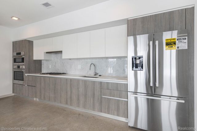 1454 Townsend 26, Detroit, MI 48214