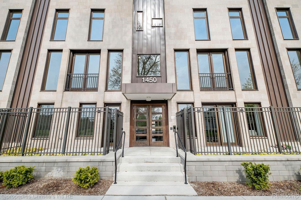 1454 Townsend 26, Detroit, MI 48214