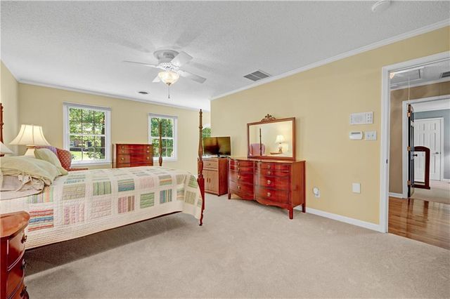 2016 Mountain Creek Drive, Stone Mountain, GA 30087