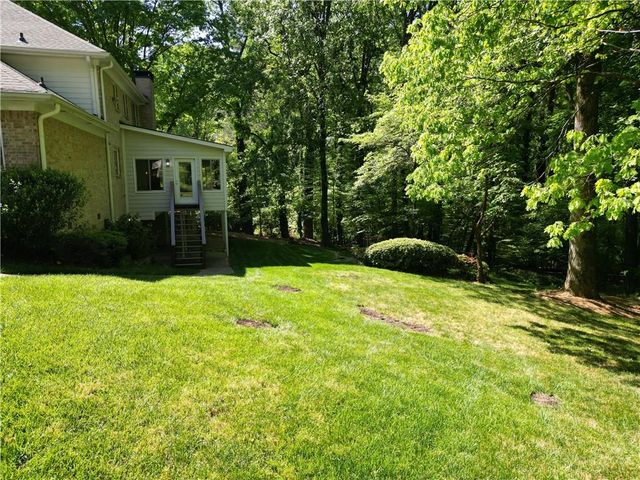 2016 Mountain Creek Drive, Stone Mountain, GA 30087