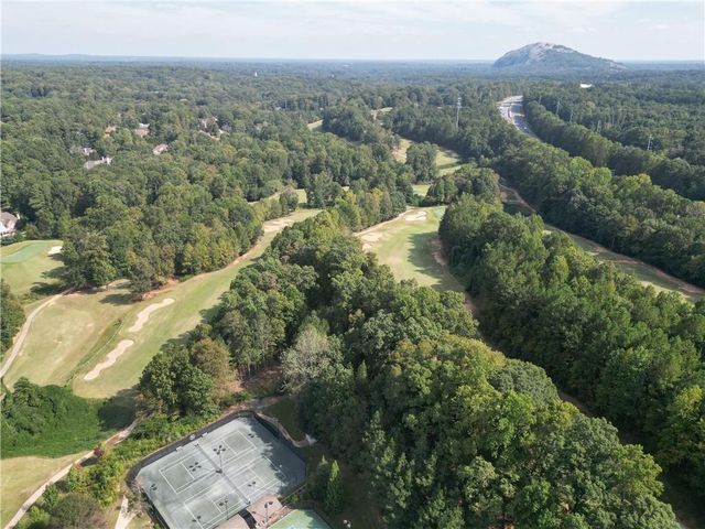 2016 Mountain Creek Drive, Stone Mountain, GA 30087