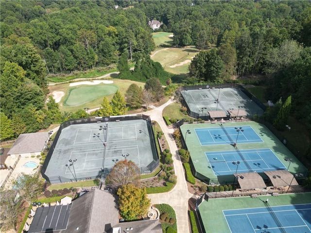 2016 Mountain Creek Drive, Stone Mountain, GA 30087