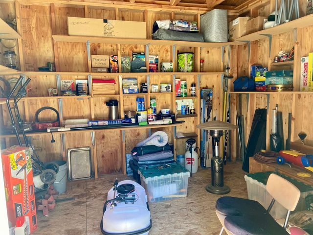 281 Willys Way, Newport, WA 99156