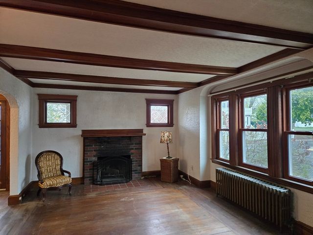 66 Wycliff Ave 1, Boston, MA 02132
