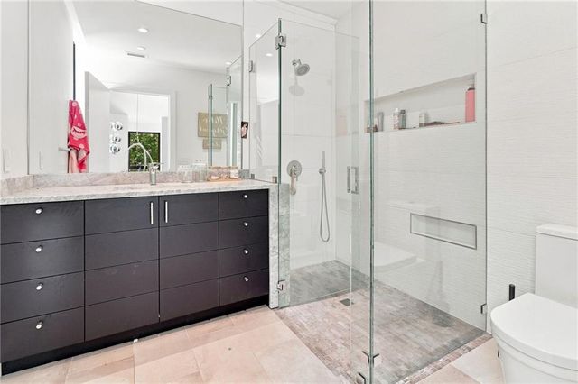 2716 Ridgewood Road NW, Atlanta, GA 30327