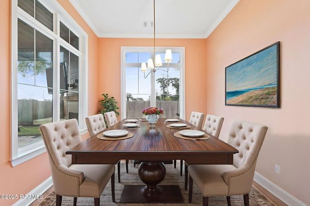 323 Big Lake Run, Youngsville, LA 70592