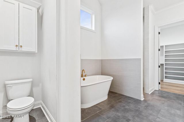 323 Big Lake Run, Youngsville, LA 70592