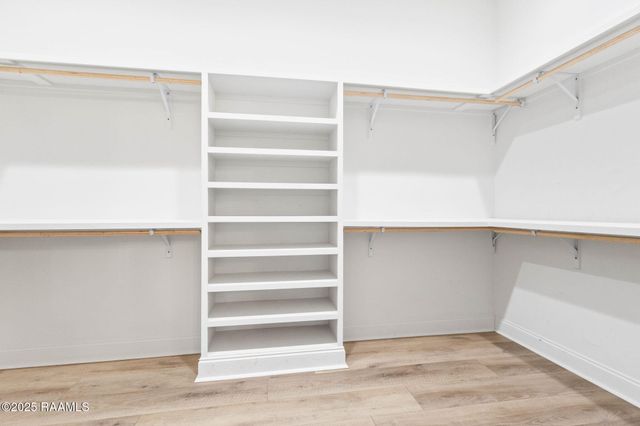 323 Big Lake Run, Youngsville, LA 70592