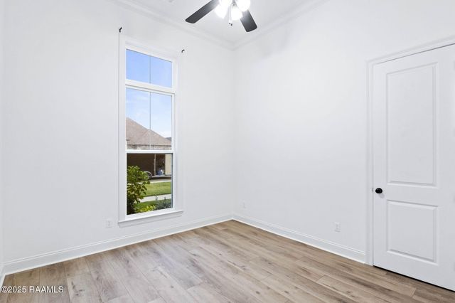 323 Big Lake Run, Youngsville, LA 70592