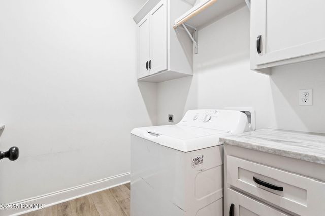 323 Big Lake Run, Youngsville, LA 70592