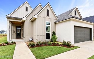 323 Big Lake Run, Youngsville, LA 70592