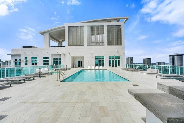 133 NE 2nd Avenue 1013, Miami, FL 33132
