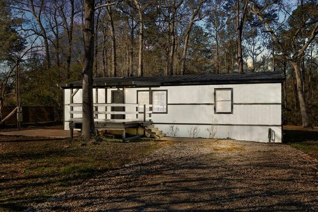 11438 Creek Drive, Cleveland, TX 77328