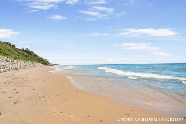 684 Waters Edge Drive Site 14, South Haven, MI 49090