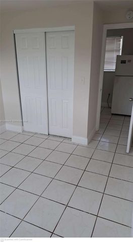 1362 SW 2nd Street 7, Miami, FL 33135