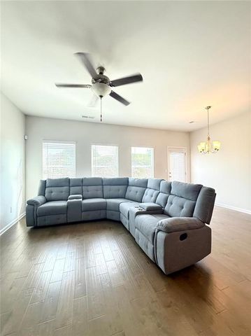 7149 Gladstone Circle, Lithonia, GA 30038