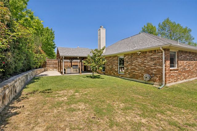 2301 Trickling Creek Drive, Garland, TX 75041
