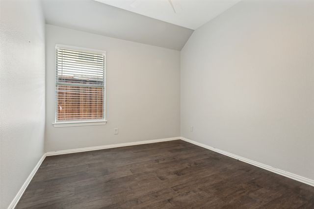 2301 Trickling Creek Drive, Garland, TX 75041