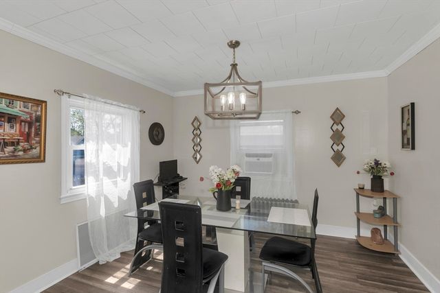 15 Merida St, Springfield, MA 01104