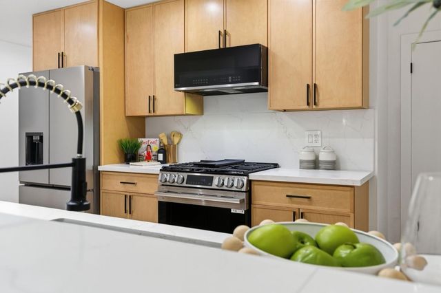 112 Price Lane, Pleasant Hill, CA 94523