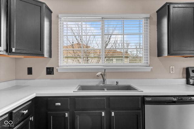 395 Primrose Lane, Avon, IN 46123