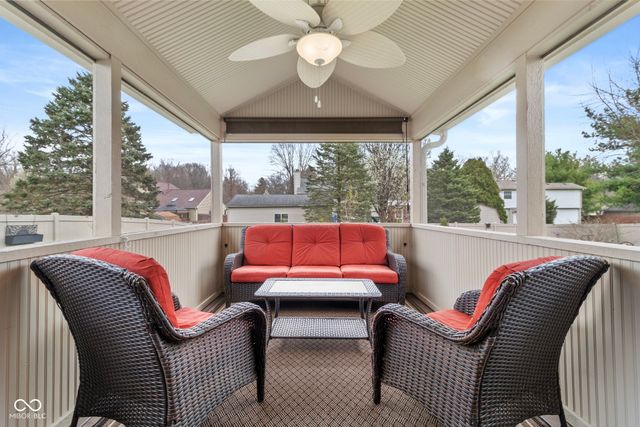 395 Primrose Lane, Avon, IN 46123