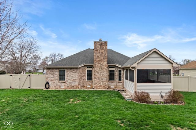 395 Primrose Lane, Avon, IN 46123