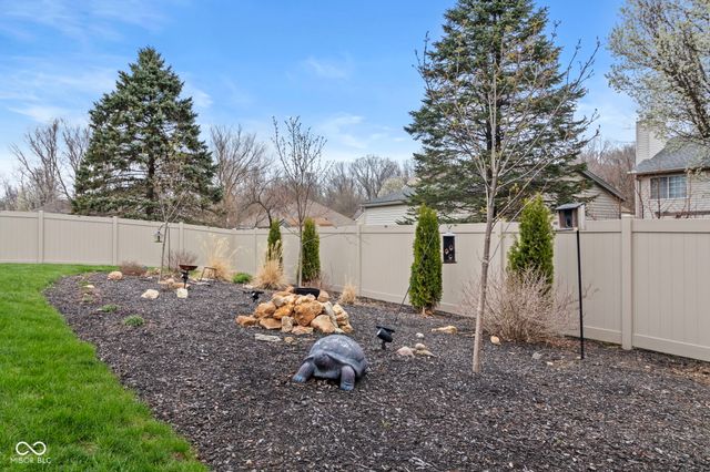 395 Primrose Lane, Avon, IN 46123