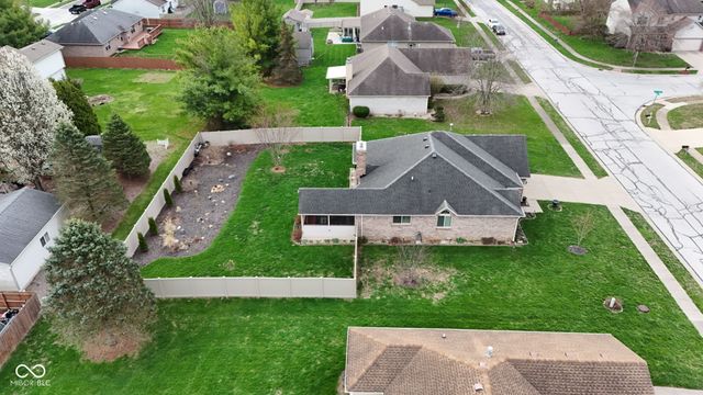 395 Primrose Lane, Avon, IN 46123