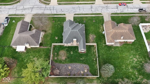 395 Primrose Lane, Avon, IN 46123