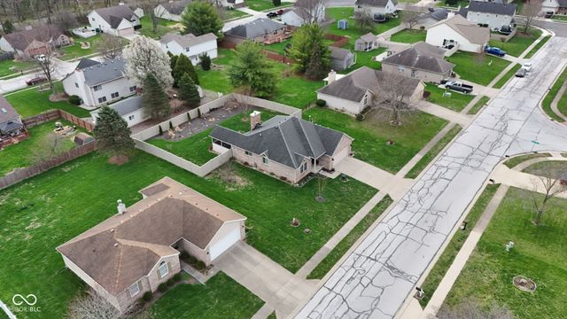 395 Primrose Lane, Avon, IN 46123