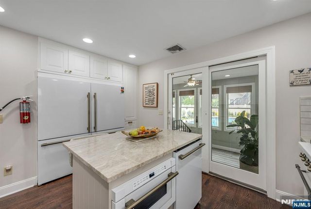 57 Memorial Place, Elmwood Park, NJ 07407
