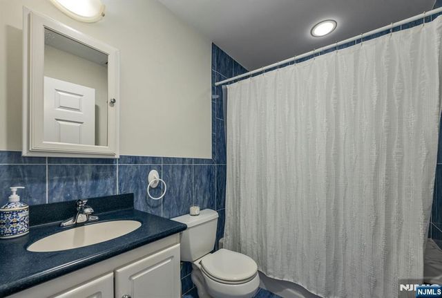 57 Memorial Place, Elmwood Park, NJ 07407