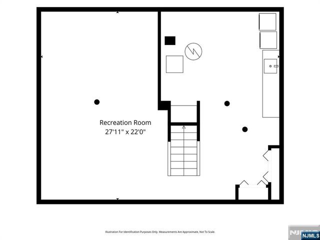 57 Memorial Place, Elmwood Park, NJ 07407