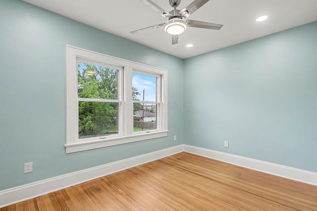 991 Lawrence Drive, Columbus, OH 43207