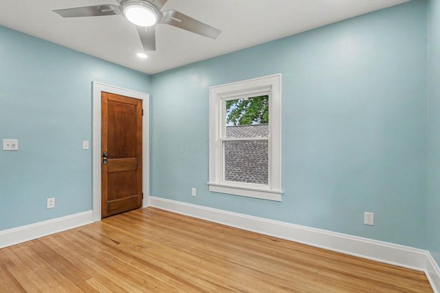 991 Lawrence Drive, Columbus, OH 43207