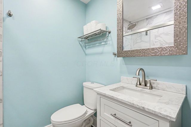 991 Lawrence Drive, Columbus, OH 43207