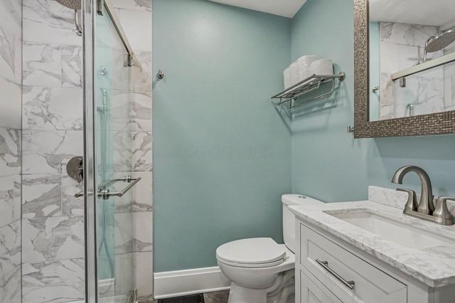 991 Lawrence Drive, Columbus, OH 43207