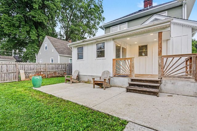 991 Lawrence Drive, Columbus, OH 43207