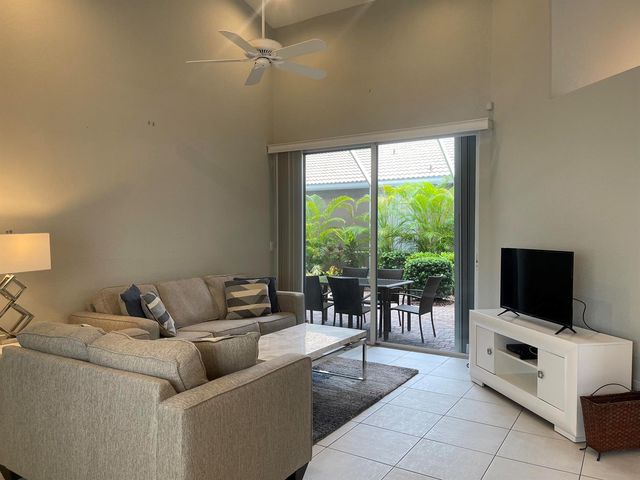 10306 Copper Lake Drive, Boynton Beach, FL 33437