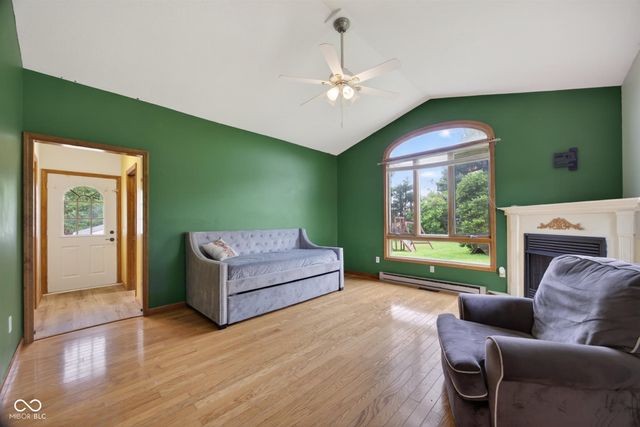 5925 W State Road 46, Poland, IN 47868
